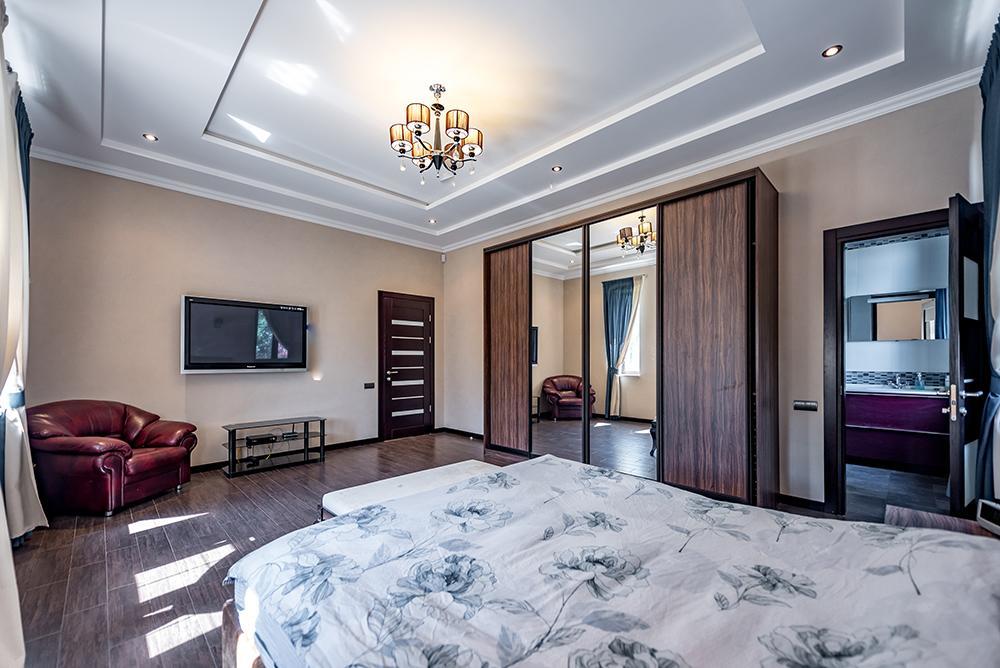 Whippet House Hotel Kiev Esterno foto